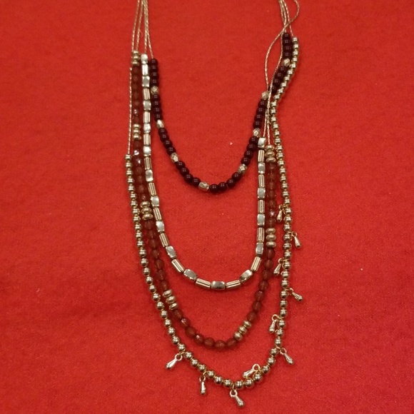 Banana Republic Necklace - Picture 2 of 2